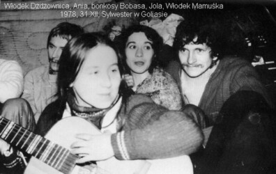 Włodek Dżdżownica, Ania, bonkosy Bobasa, Jola, Włodek Mamuśka. 1978, 31 XII, Sylwester w Goliasie.