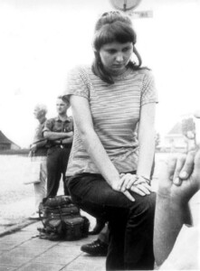 Sierpien'71. Mańcia w Bukowinie na przystanku. Wyprawa do Gronia.