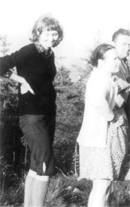 Sierpień'74?. Gęsia. Mańcia rozmyta nieco.
